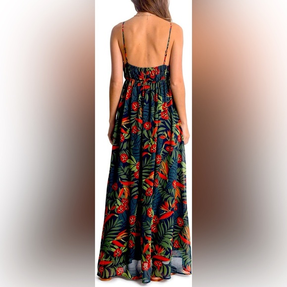 Molly Bracken M Red and Green Sleeveless Spaghetti Strap Maxi Sundress - Picture 2 of 8